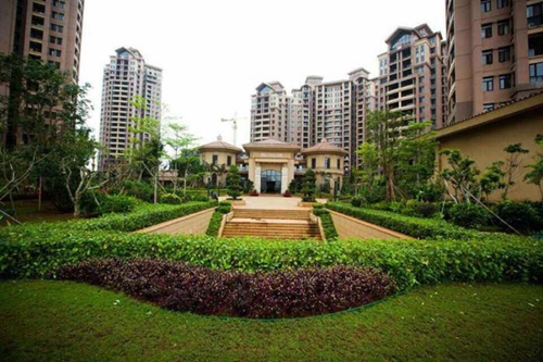 藍洋溫泉大河花園VS恒大海上帝景分析對比